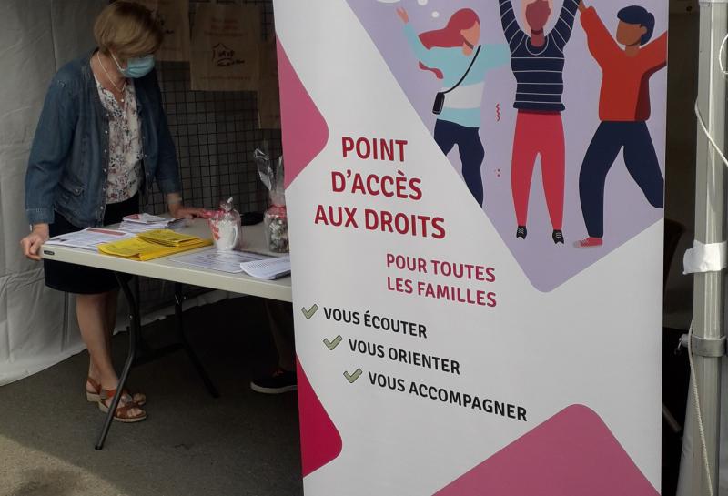 Dreux promeut l'accès aux droits au forum des associations